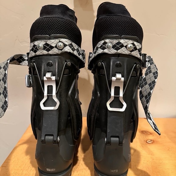 Arc’teryx Procline ski mountaineering boot